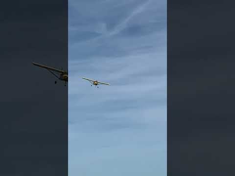Glider tug returns