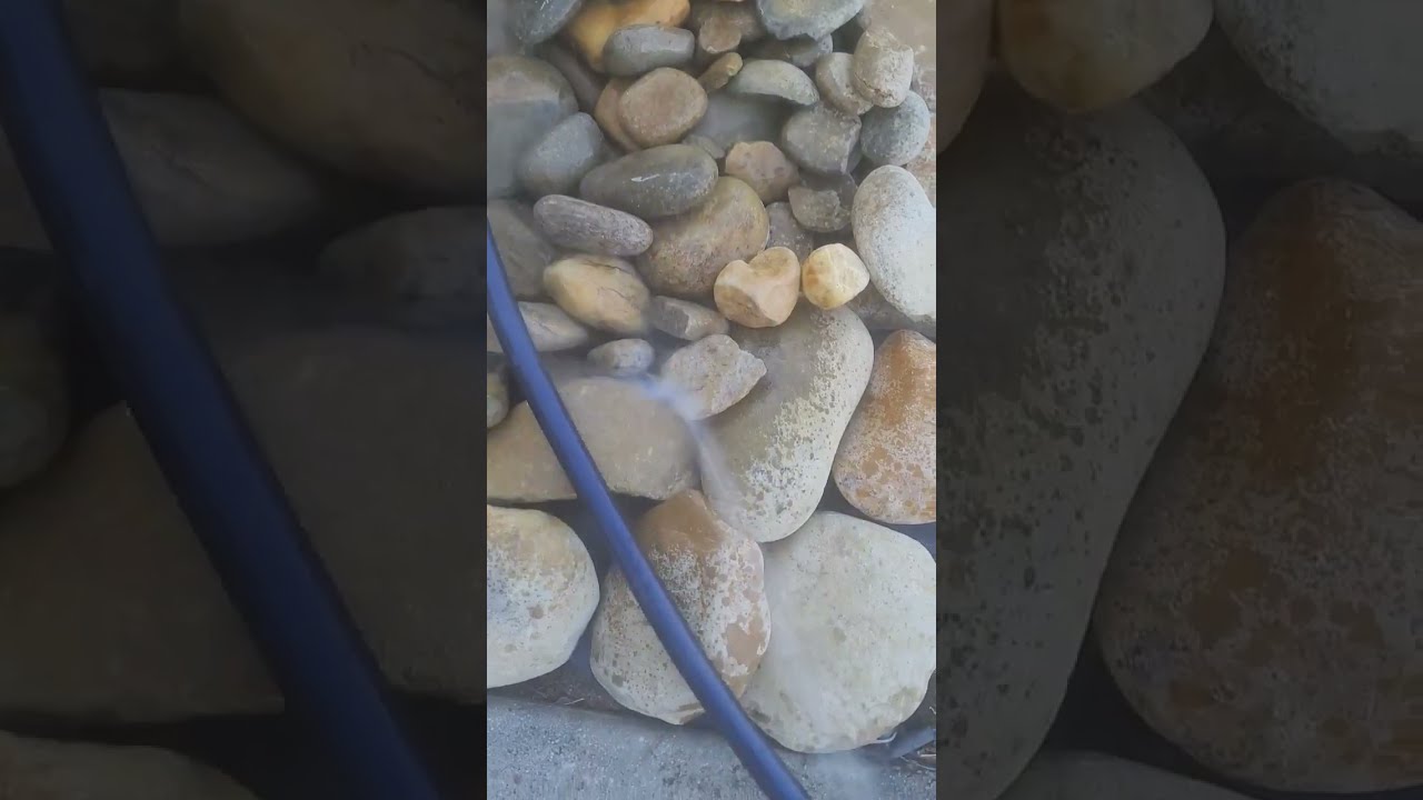 Rock Over Mulch Any Day Gardening Plant Diy Lawncare Landscaping