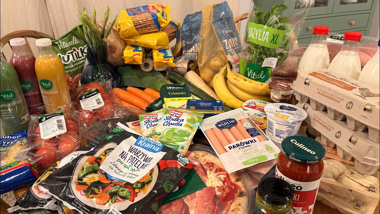 Tygodniowe zakupy spożywcze z Biedronki za 300 zł?🐞 🛒 RODZINA 2+2 | Plan posiłków 🥘
