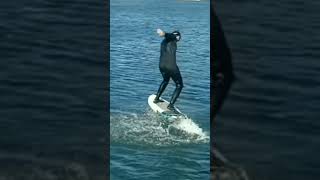 my first 2 sloppy pumps on a real board #dockstart #foil #tune