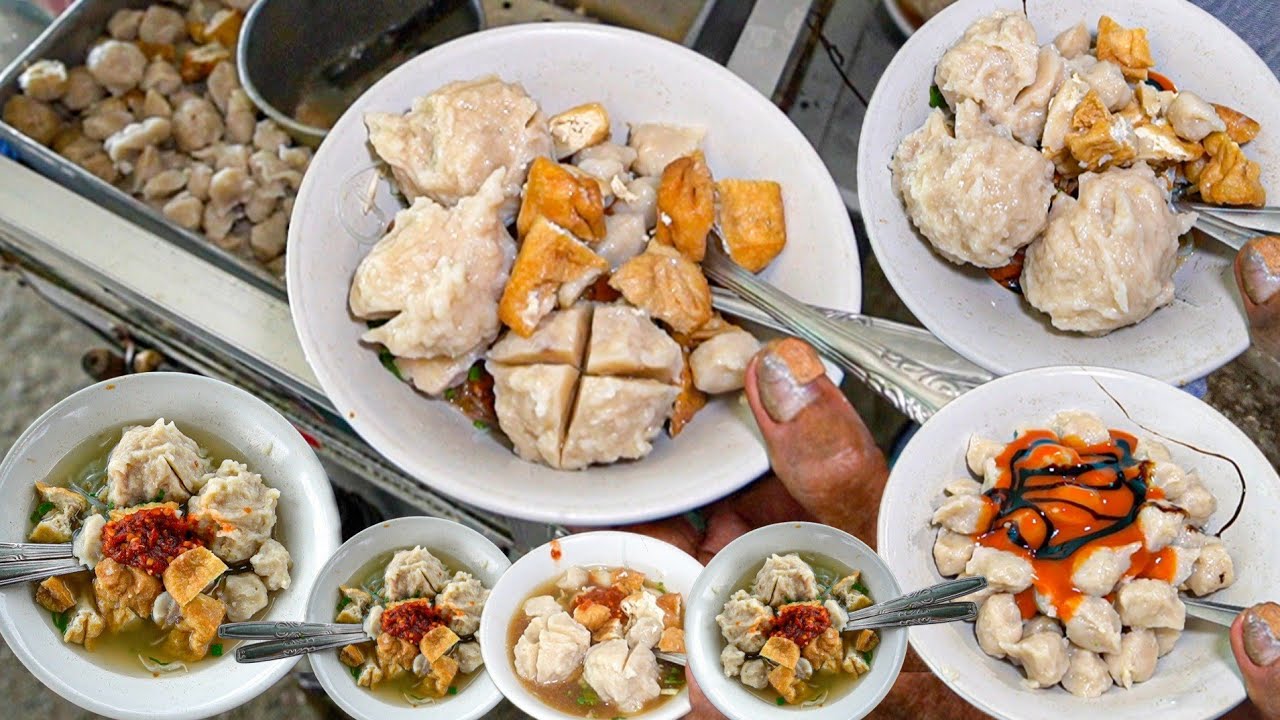 CUMA 1.000 RUPIAH & MINUMNYA GRATIS!! BAKSO PALING MURAH SE-INDONESIA RAYA! Bakso Pak Kemi