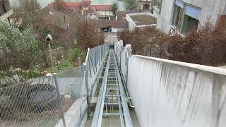 Privater Schrägaufzug Aarau Talfahrt private inclined elevator