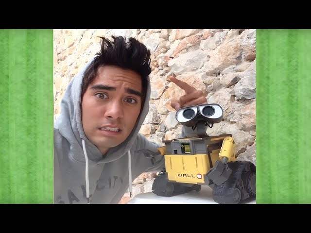 Best magic tricks ever from Zach King Vines - Best magic vines ever class=