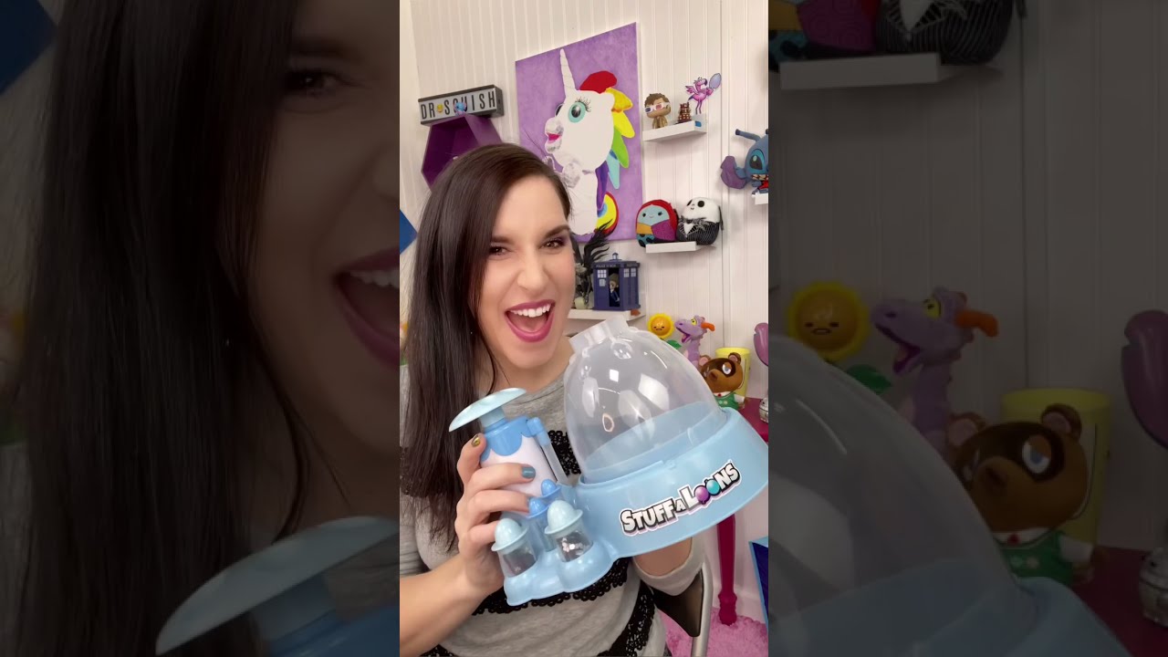 Making Snow Globe Gifts with Stuffaloons