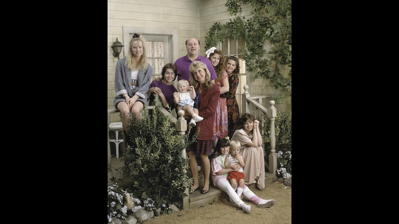 Just the Ten of Us (TV Theme Song) [Complete Version with Intro