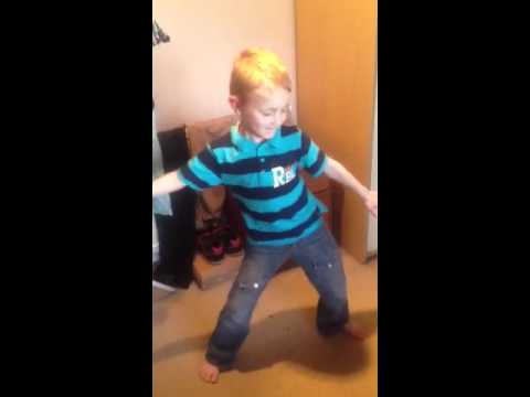 video phone beyonce mp3 Finn dancing to LMFAO