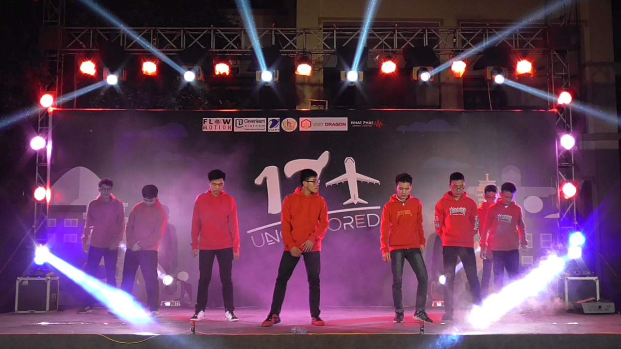 17+ Uncensored - EC2017