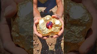 OMG 😱 $100,000 Rare Agate Crystal & Gold Nuggets Found Inside Massive Rock 💎 | Amazing Gold Mining