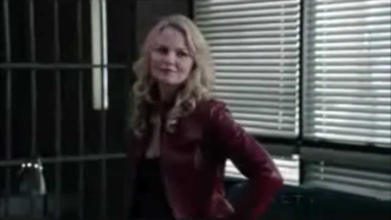 Swan Queen - I kissed a girl
