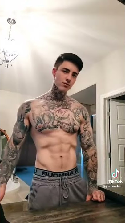 HOT GUY Jakipz  showing his PERFECT BODY TikTok Video🔥🔞