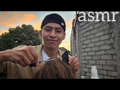 ASMR Relajante al Aire Libre 🌿 Scratching Suave y Cepillado de Cabello