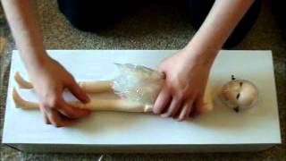 Numas Here Doll Chateau Hugh Box Opening