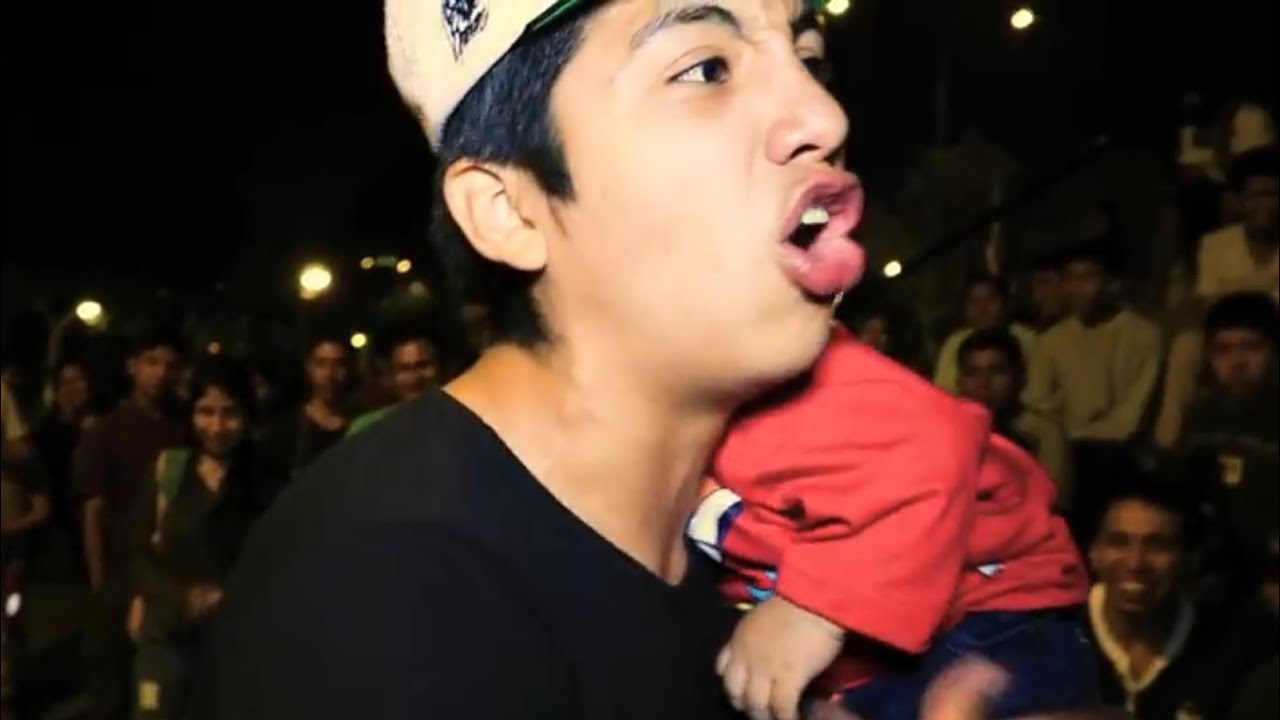 Pone en duda el peso que tiene la MOCHILA de JAZE en batalla de gallos