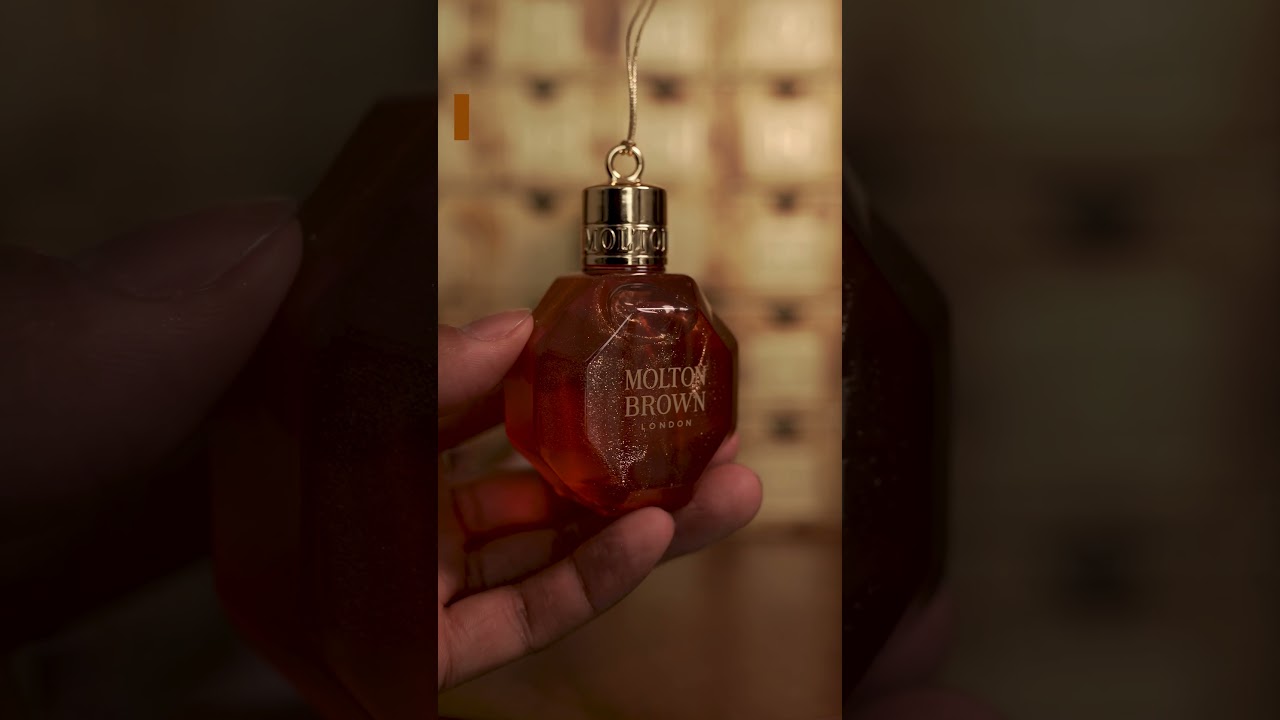 Molton Brown Advent Calendar: Day 1 #candle #fragrance #holiday