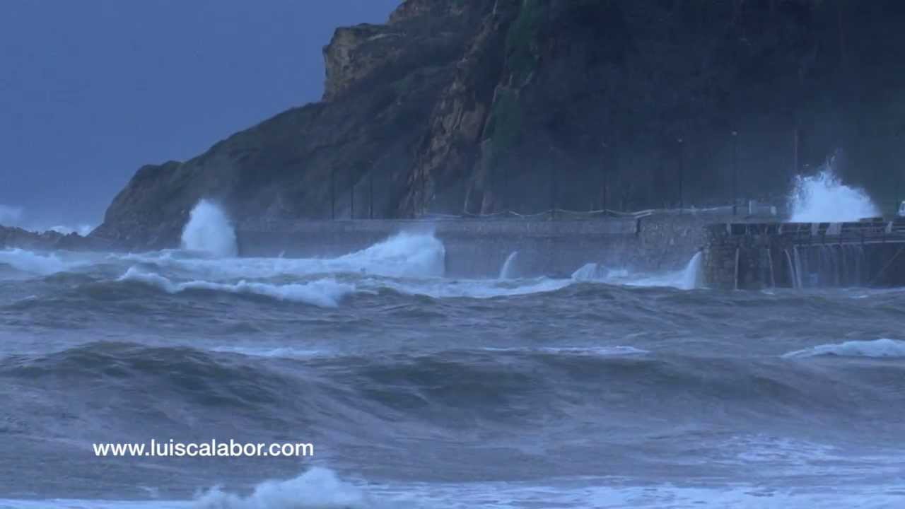 Alerta Roja en la costa vasca. El mayor temporal de los últimos años.