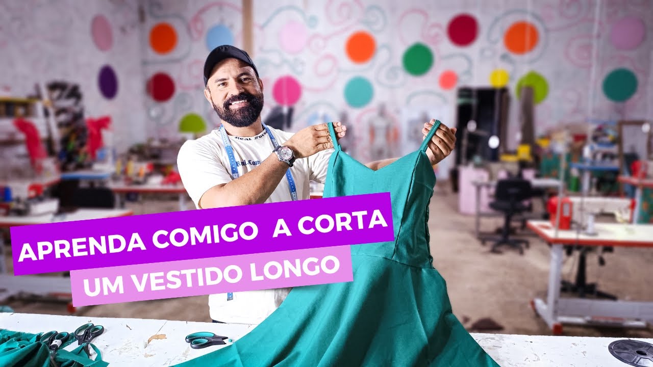 APRENDA COMIGO A CORTA UM VESTIDO LONGO🧵✂️✅#moldesderoupas #costuracriativa #dicas #dicasincriveis