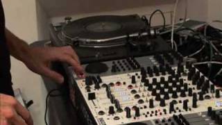 Native Instruments - Traktor Pro - Artists - Richie Hawtin - Setup and Effects (Part 1 of 3)