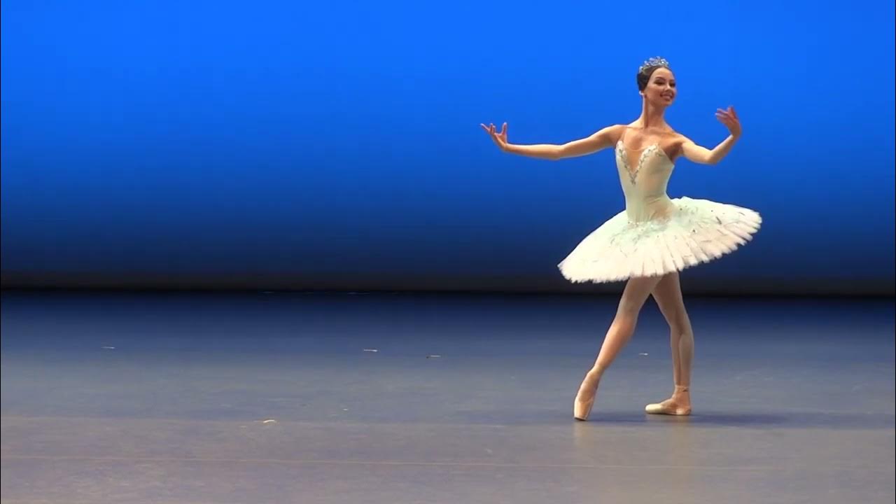 МГАХ Выпускной концерт 06.06.2019 Елизавета Кокорева - YouTube