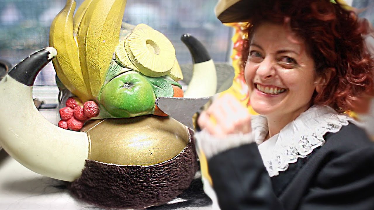 How to Run a Successful Costume Shop