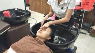 Relieve Stress With Relaxing Shampoo - Mage Neck And Face Very Well