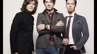 Watch Hanson Something Going Round video