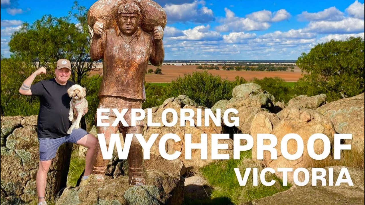World's Smallest Mountain / Wycheproof Victoria / Pet Friendly Camping Victoria / Mountain Walk