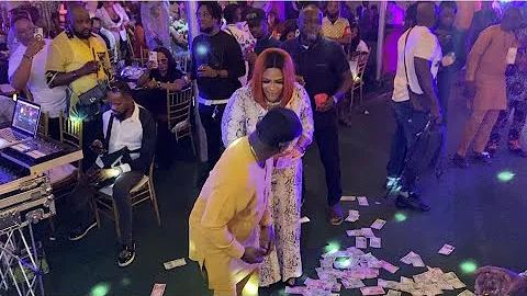 MOMENT NKECHI BLESSING SPRAYS NAIRA ON LAGOS BIG BOY,SIDOLAT AS CURRENCY IS GOING OUT OF CIRCULATION
