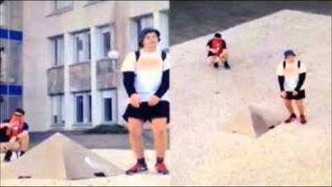 Bladee ft. Yung Lean - Bladeecity