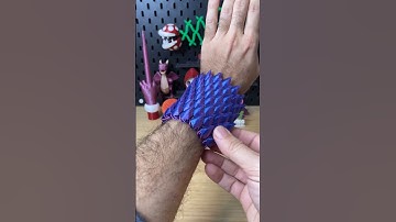 3D Printed Dragon Scale Hexagonal Chainmail | Print in place | Cool Things to 3D Print