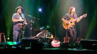 Fly Me To The Moon / Lucky - Jason Mraz   Toca Rivera - Live in Sydney 2011