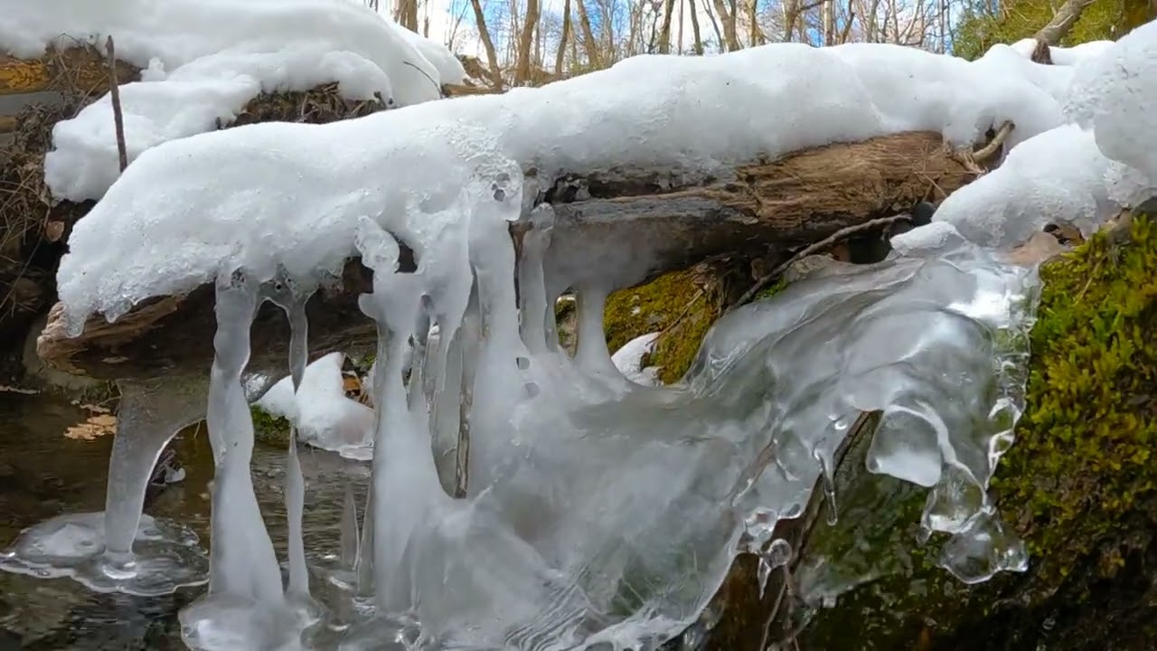 El paraíso invernal: Carámbanos y cascadas congeladas en Alta Ribagorza