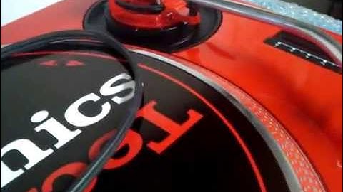 TECHNICS   SL 1200 - 1210 MK2 RED CUSTOM