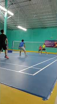 ucup main badminton