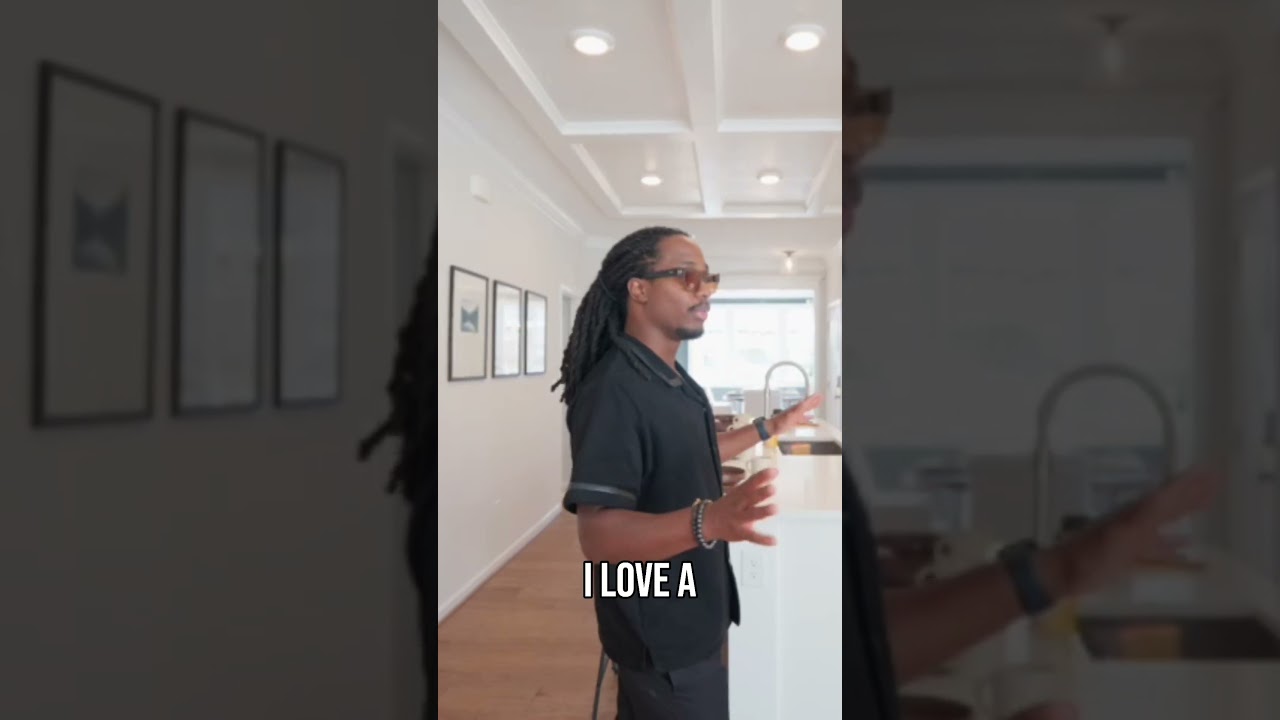 Inside a Stunning Great Bridge Home