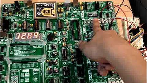 Alarma-Reloj Digital con PIC16F84A