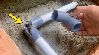 Plumbers Implement An Amazing Idea To Replace Broken PVC Elbows In Tight Spaces