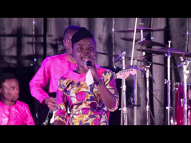 Praise Team TAG Forest ya Kwanza -  Yesu wa Thamani (Official Video) class=