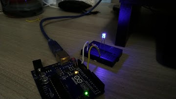 arduino 呼吸燈