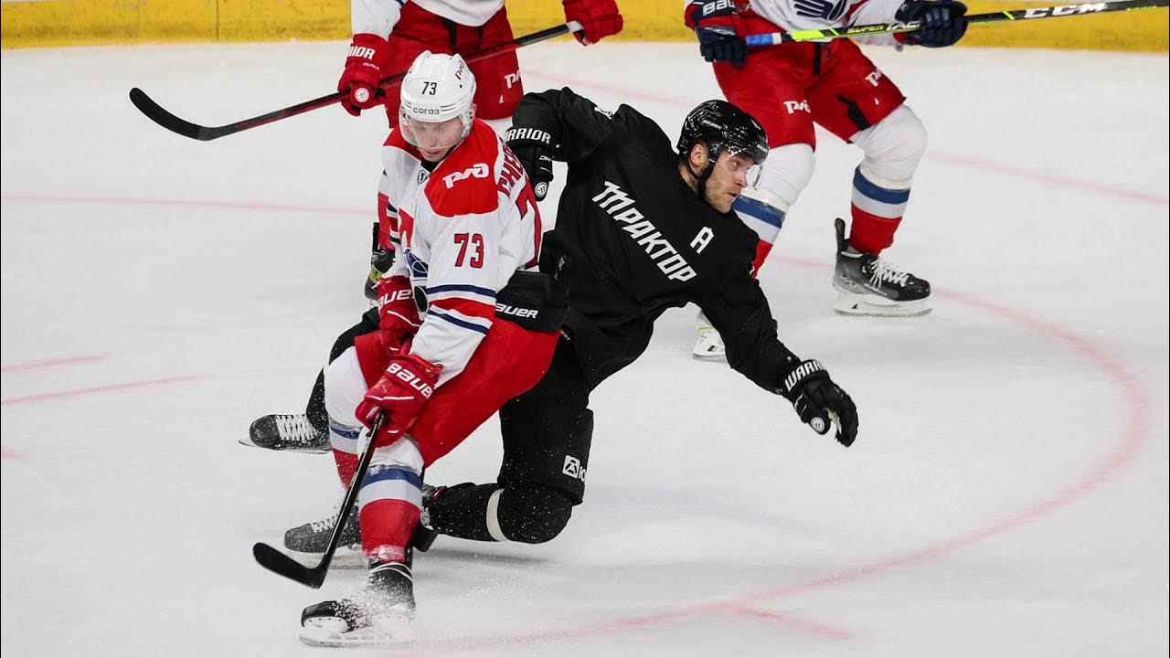 Трактор против локомотива. Локомотив трактор 11 января. Трактор локомотив. Кхл локомотив трактор. Трактор хоккей.