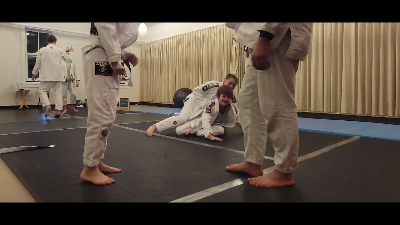 Adults Submissions lesson thumbnail