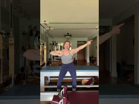 How to Do Double Leg Stretch in Classical Pilates | Mat Exercise