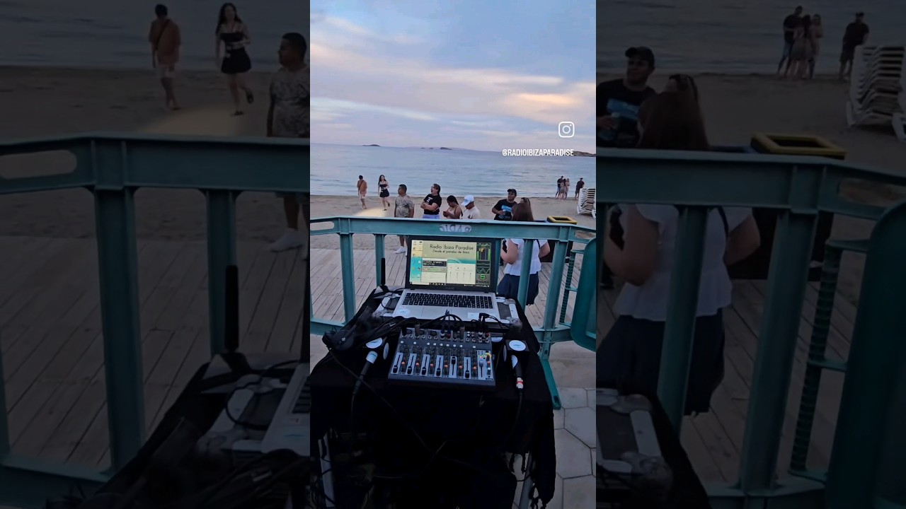 Retransmisión desde Playa Figueretas,  Alex Hinohouse  & Gala Gutiérrez