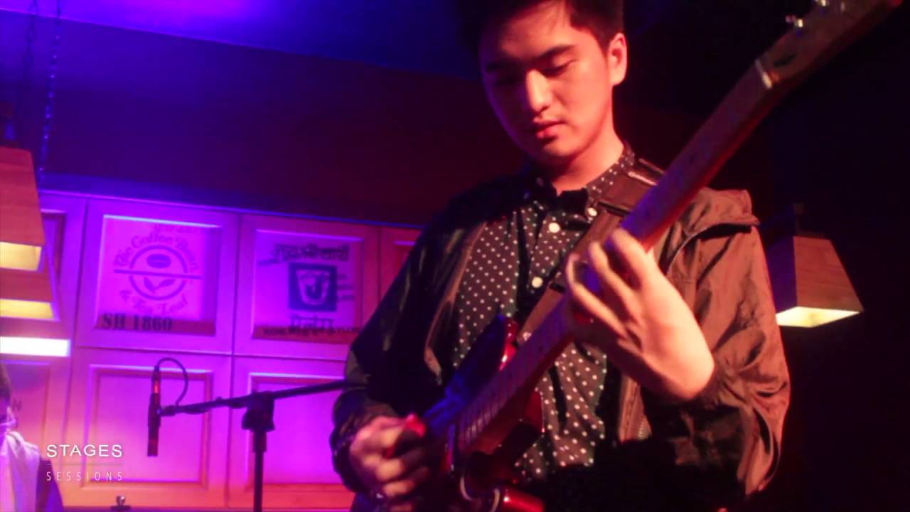 Tom's Story - "Feathers" Live at the Stages Sessions