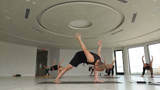 Int/Adv Lab - Strong Flow with Deep Hip Flexibility (21.08.01)