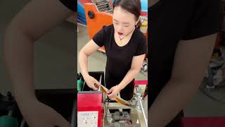 🌿Does anyone know✨ how the 🧶machine makes ingots (yuanbao)? This is a one-shot video showing