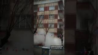 Ben Hala Dolaşıyorum Avare