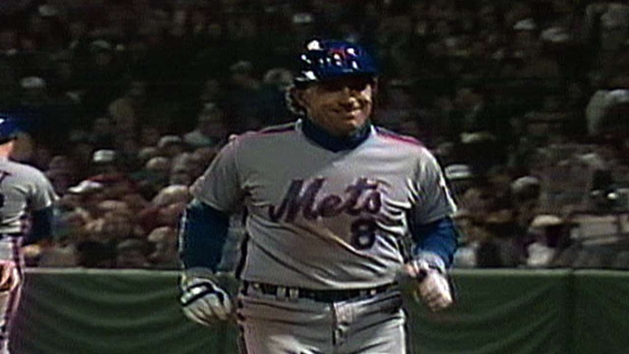 1986 WS Gm4: Gary Carter homers twice in Mets' win 