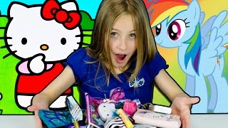 👛 WHAT'S in MY PURSE? 🌼 CUTE IDEAS for Girls Candy Make Up Hello Kitty MLP Monster High Frozen screenshot 1