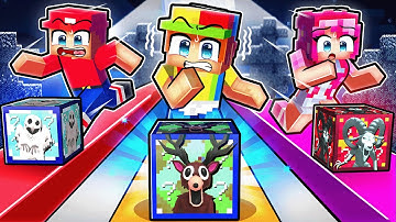 Playing a 99 NIGHTS OF THE FOREST LUCKY BLOCK RACE In Minecraft!