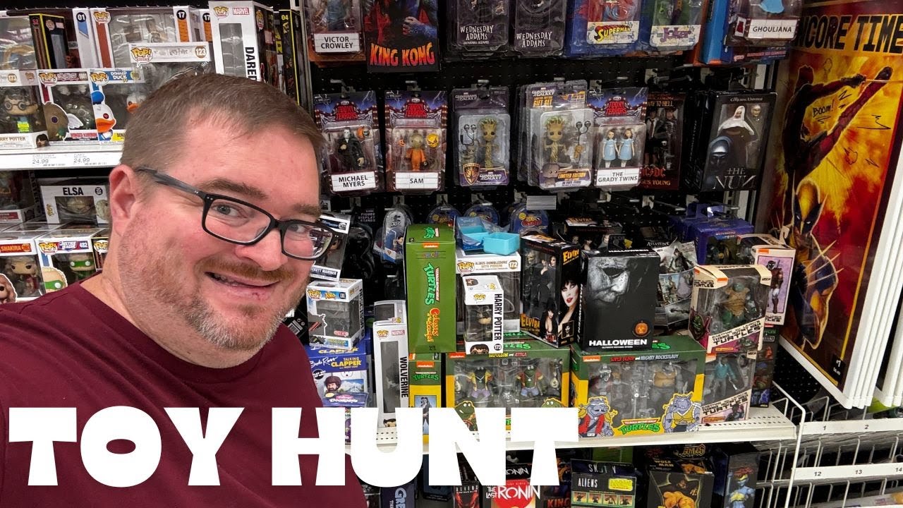 Target restocks OLD NECA Figures on this Toy Hunt??